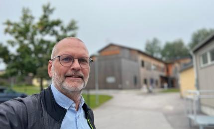 Mats-Olof Liljegren, Liberalerna Örebro kommun Talesperson i skolfrågor Ledamot Kommunfullmäktige 2:e vice ordförande Grundskolenämnden